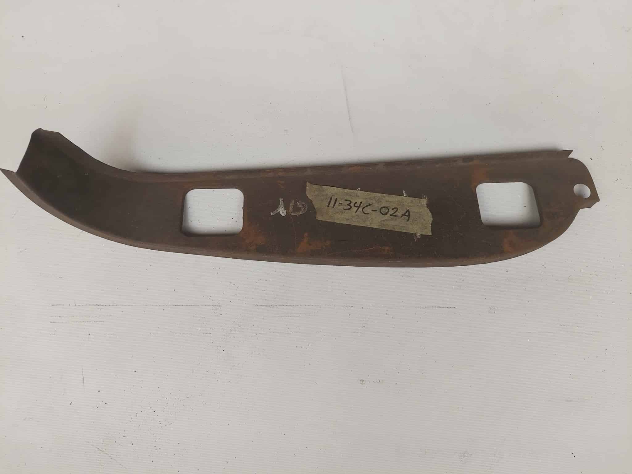 Door Post WIth Hingers, Right 11-34C-02A